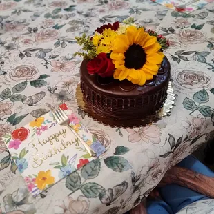 Beautiful presentation. Fresh flowers are a joyful touch.