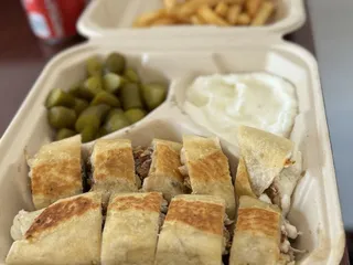 Nadoosh Shawarma