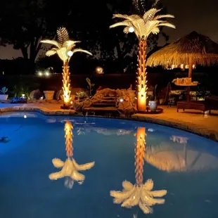 Outdoor art ideal for patio, poolside or landscape.