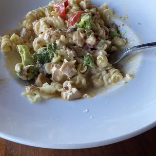 Smoked Gouda & Chicken Rotini