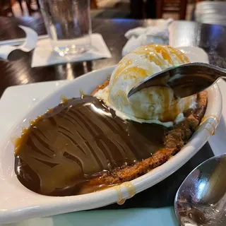 Deep Dish Chocolate Chip Cookie