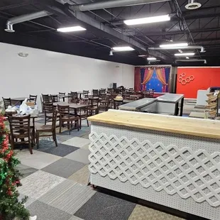 a christmas tree in a restaurant