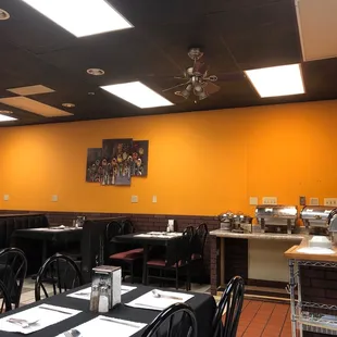 Main seating area, and chafing dishes