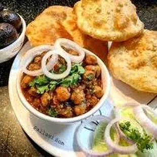 chole bhatura