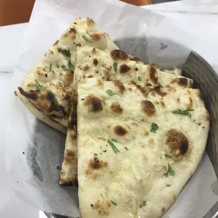 Garlic naan