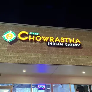 the outside of the restaurant