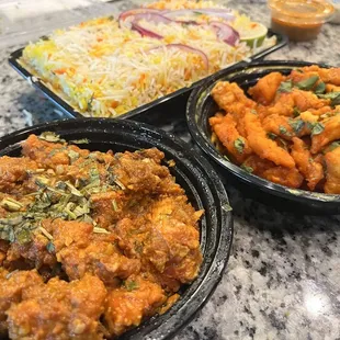 food, chicken wings and fried chicken