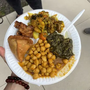 samosa, pakora, channa masala