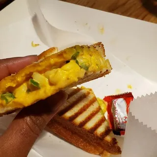 Spicy Corn Sandwich
