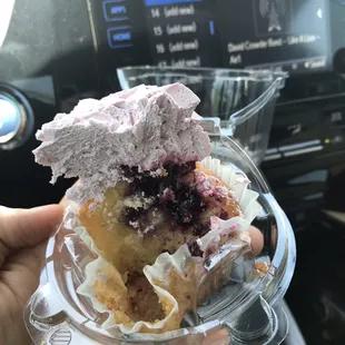 Almond berry cc