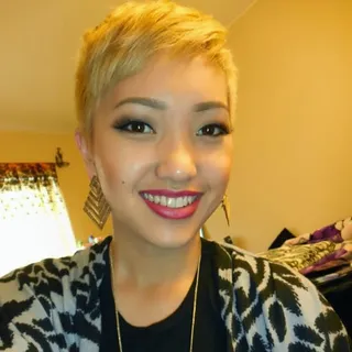 Houa V.