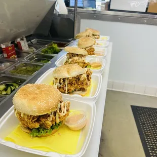 Spicy Zinger burgers