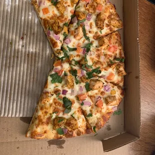 Butter chicken pizza