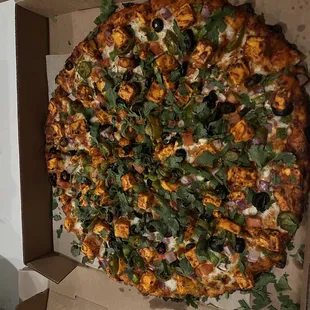 Shahi Paneer Pizza