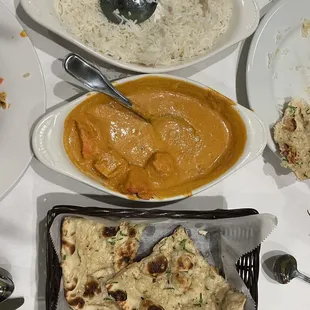 Chicken Tikka Masala ("special" section of the menu, not Chicken Tikka), rice, garlic naan