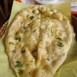 Garlic naan