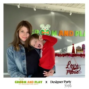 Groom and Play in store photo booth