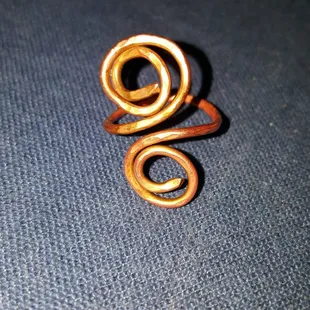 Copper swirl ring