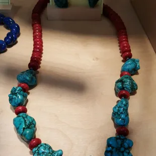 Vera Schlichter - Gemstone jewelry