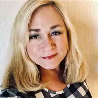 Lisa S.