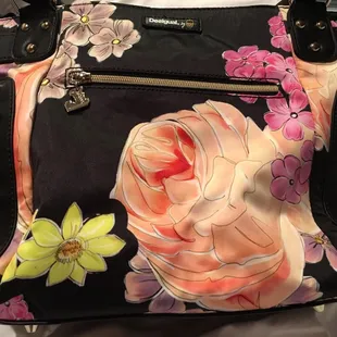 The back of the bag. Prettiness