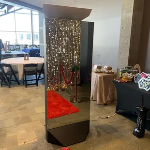 Mirror X Photo Booth