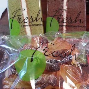 Pandan, chocolate and japanese butter floral roll
