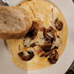Desire Shrimp and Grits