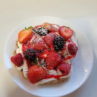 Mixed Berry Croffle