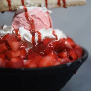 Strawberry Cheesecake Snow Ice