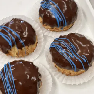 Cream Puffs