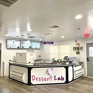 the interior of the dessert lab