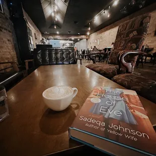 Lounge seating area, latte