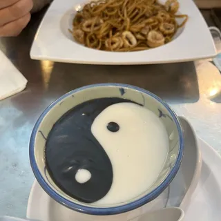 Calamari Garlic Noodle