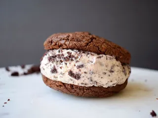 Cookies with an Accent