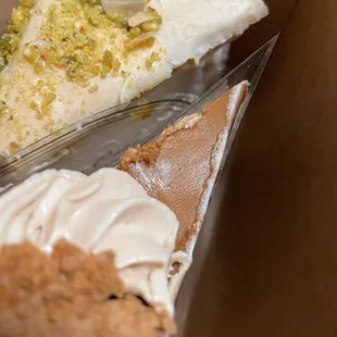 Fingerprint...... No gloves while packing