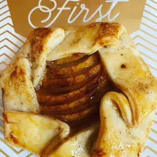 Pear tart