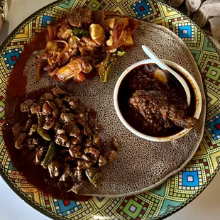 Lamb Tibs .. Fish Gulash .. Doro Wot .. Injera - delicious bites of exciting flavors! (November, 2023)