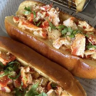 Lobsta rolls &amp; Fries