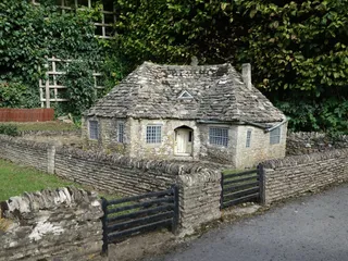 Seabreeze Travel Services