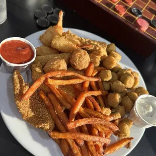 Catfish and butterfly shrimp platter with okra and sweet potato fries. Yum!!!