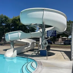 Deterding Pool