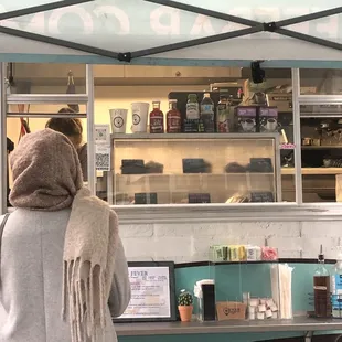 Neat, clean and a great assortment of beverages both hot and cold