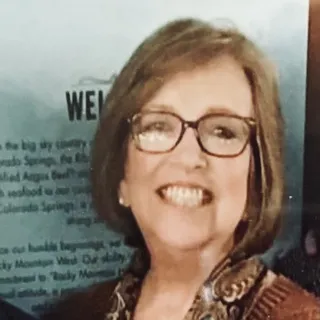 Suzan V.