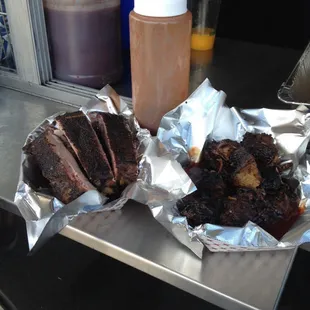 Ribs &amp; Tips both equally the Shit! Thank you Lorna for talking me into checkin&apos; them out.