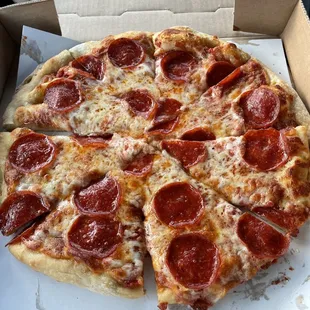 pepperoni pizza