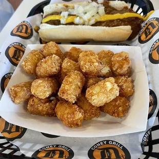 Detroit Coney hot dog w tatter tots