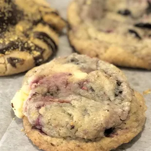 Raspberry Oreo Cheesecake cookie