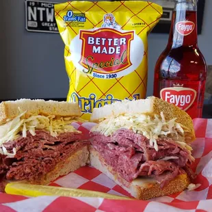 #3 CORNED BEEF DELUXE