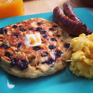 Detroit Sausage Co 2oz Breakfast Sausage helps make a complete Sunday Breakfast